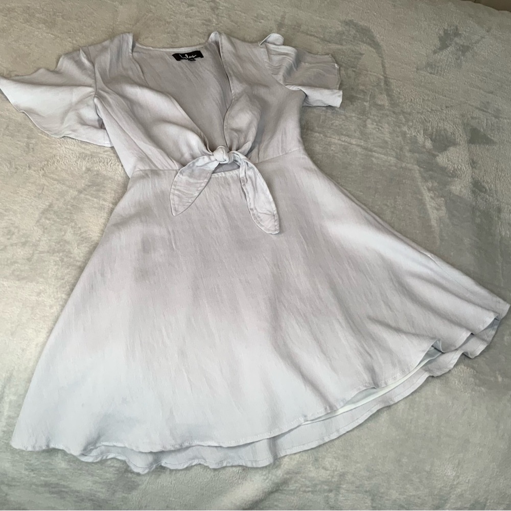 Lulu's Blue Mini Dress, Size XS,‎ Key Hole & Tie. Side Zip. Deep V neck. Flaws.